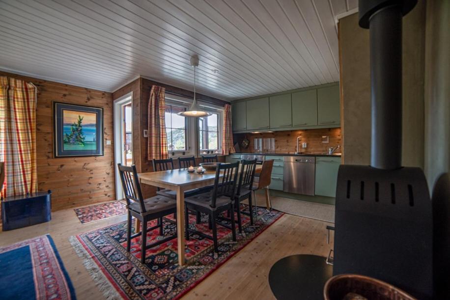 Four-Bedroom Cottage In Sirdal Tjorhom Екстер'єр фото
